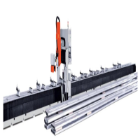 مركز تصنيع لونغبون ذو خمسة محاور LGZW30010.